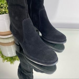 La Canadienne Passion Black Suede Block 